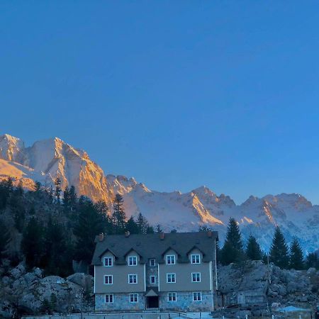 Bujtina Valbone Hotel Kültér fotó
