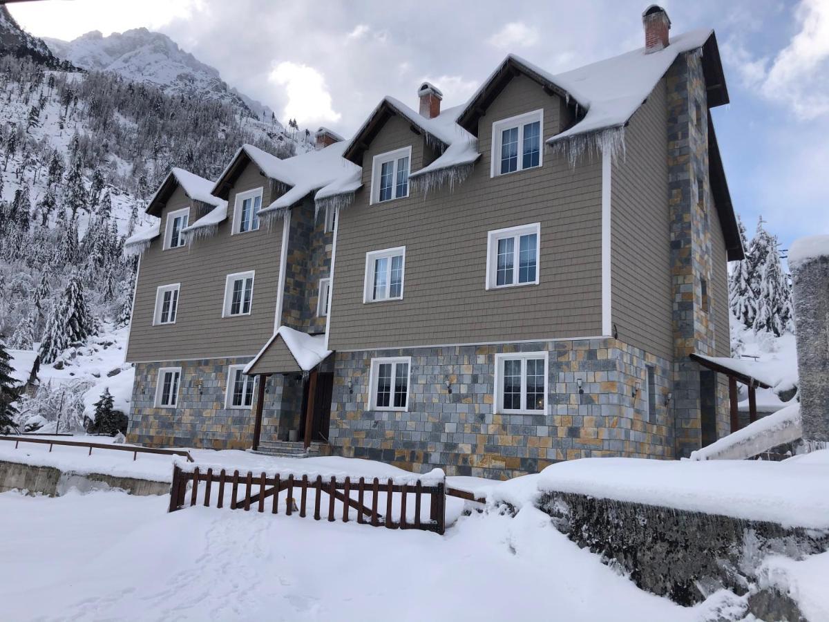 Bujtina Valbone Hotel Kültér fotó